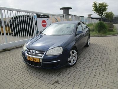 Blauw Gebruikt 2008 VW Jetta Trendline Sedan | € 1.950