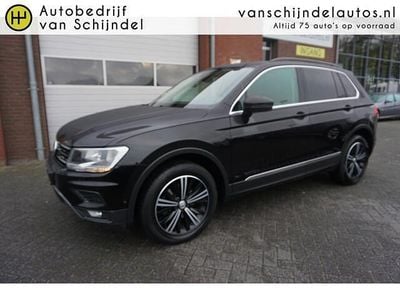 Zwart Gebruikt 2018 VW Tiguan Highline SUV | € 19.945 (Goede deal)