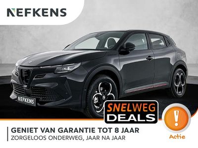 Zwart Nieuw 2025 Alfa Romeo Junior Edizione Speciale SUV | € 37.290 (Eerlijke prijs)