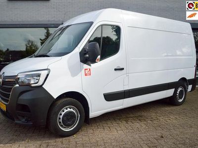 Wit Gebruikt 2022 Renault Master Van | € 22.725 (Eerlijke prijs)