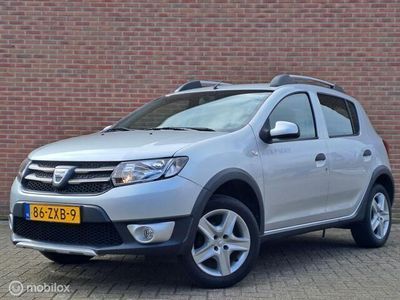 tweedehands Dacia Sandero 0.9 TCe Stepway Lauréate/NAVI/TREKHAAK