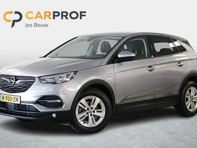 Grijs Occasion 2019 Opel Grandland X Edition SUV | € 13.875 (Eerlijke prijs)