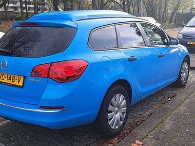 Occasion Opel Astra 95 PK (69 kW) 2013 Blauw Van