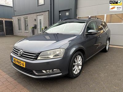 Occasion VW Passat Comfortline 122 PK (89 kW) 2011 Grijs (metallic) Stationwagen
