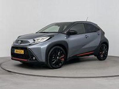 Grijs metallic Occasion 2023 Toyota Aygo X Premium SUV | € 22.945 (Duur)