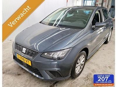 Grijs Gebruikt 2023 Seat Ibiza Business Hatchback | € 15.500 (Goede deal)