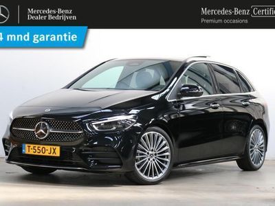 tweedehands Mercedes B180 AMG Line Model 2023 | Panoramadak | Trekhaak