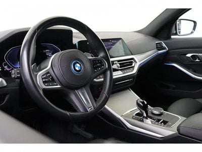 BMW 320e