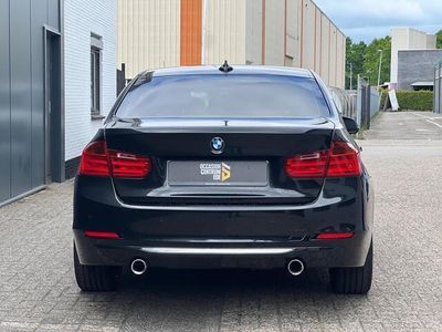 BMW 335