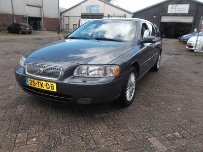 Grijs Occasion 2006 Volvo V70 Stationwagen | € 8.950