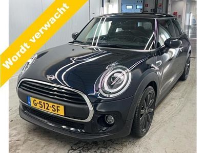 tweedehands Mini ONE 1.5 Serious Business Navi Prof Led Koplampen Camera Parkeer senosren V+A Clima + Cruise Control Harman Kardon Carplay Keyless Entry NL Auto