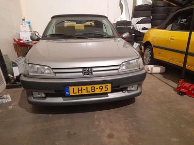 Occasion Peugeot 306 Cabriolet 121 PK (88 kW) 1995 Zilver Cabriolet