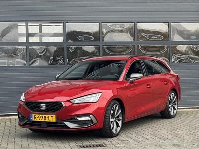 Rood Occasion 2022 Seat Leon Business Stationwagen | € 23.999 (Iets duurder)