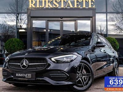 Grijs Occasion 2023 Mercedes C300e AMG Stationwagen | € 39.900 (Goede deal)