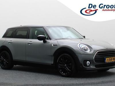 tweedehands Mini One Clubman COOPER 1.5 Business Edition Automaat LED, Keyless, Two-T lak, Navigatie, Cruise, PDC, Climate, 17”