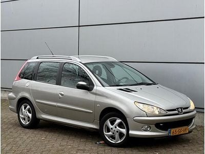 Occasion Peugeot 206 109 PK (80 kW) 2006 Grijs Stationwagen