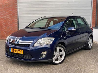 Toyota Auris Hybrid
