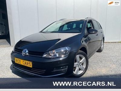 Zwart Occasion 2016 VW Golf VII Allstar Stationwagen | € 10.950 (Goede deal)