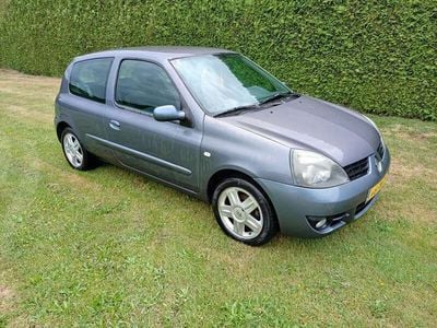 Renault Clio II