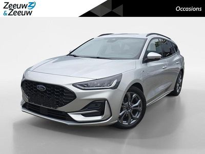 Moondust silver (licht grijs) Occasion 2023 Ford Focus ST-Line Stationwagen | € 20.940 (Eerlijke prijs)