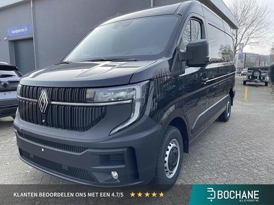 Zwart Occasion 2024 Renault Master Van | € 38.665 (Duur)