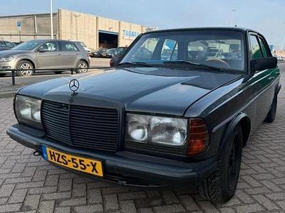 Occasion Mercedes 300 87 PK (63 kW) 1982