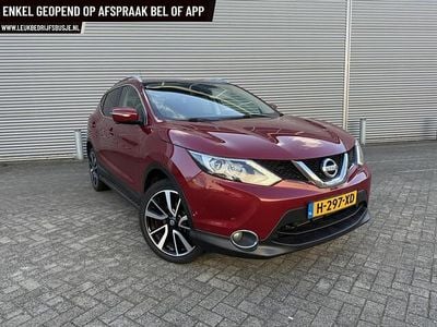 Rood Occasion 2015 Nissan Qashqai 360º SUV | € 10.900 (Eerlijke prijs)