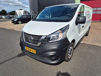 Nissan NV300