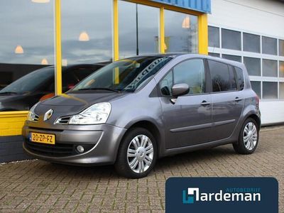 Grijs Gebruikt 2008 Renault Modus MPV | € 4.490 (Iets duurder)