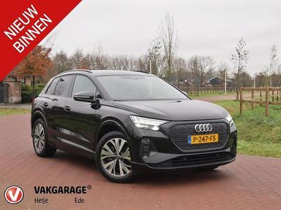 Zwart (metallic) Gebruikt 2022 Audi Q4 e-tron Advanced Plus SUV | € 31.995 (Eerlijke prijs)