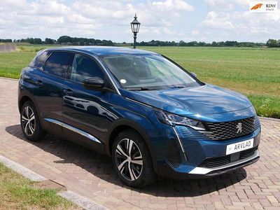Blauw, metallic lak Gebruikt 2022 Peugeot 3008 Allure SUV | € 16.698 (Goede deal)