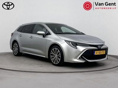 Grijs Occasion 2022 Toyota Corolla Executive Stationwagen | € 26.999 (Goede deal)