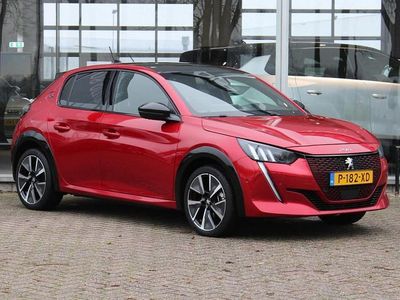Rood Gebruikt 2022 Peugeot e-208 GT Hatchback | € 19.950 (Iets duurder)