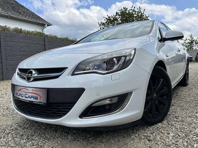 Wit Occasion 2012 Opel Astra Cosmo Sedan | € 7.990