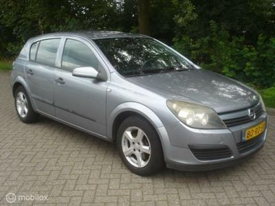 Grijs Occasion 2005 Opel Astra Hatchback | € 1.150 (Eerlijke prijs)