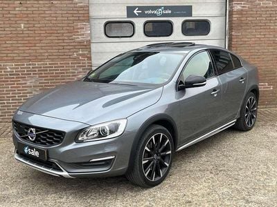 Grijs Occasion 2016 Volvo S60 CC Summum Sedan | € 11.950