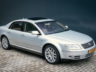 Zilver Gebruikt 2009 VW Phaeton Highline Sedan | € 16.950