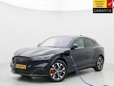 Zwart Occasion 2021 Ford Mustang Mach-E SUV | € 25.740 (Eerlijke prijs)