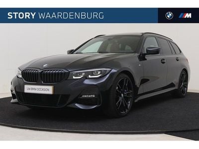 Zwart Occasion 2021 BMW 330 Executive Stationwagen | € 37.950 (Duur)
