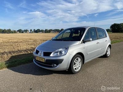 Renault Scénic II