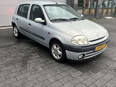 Renault Clio II