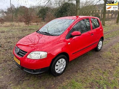 Occasion VW Fox Trendline 54 PK (39 kW) 2006 Rood Hatchback