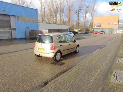 tweedehands Renault Modus 1.6-16V Luxe Bj2005 NAP Airco Apk 14/01/2025