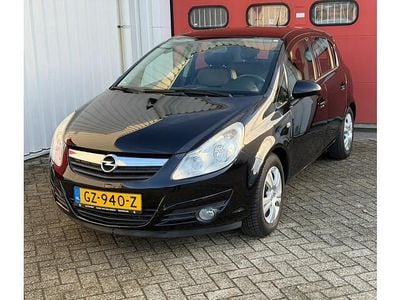 Zwart Occasion 2009 Opel Corsa Sport Hatchback | € 4.950 (Eerlijke prijs)
