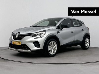 Grijs Gebruikt 2023 Renault Captur Evolution SUV | € 19.935 (Eerlijke prijs)