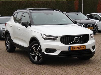 Wit Gebruikt 2018 Volvo XC40 R-Design SUV | € 27.550 (Eerlijke prijs)