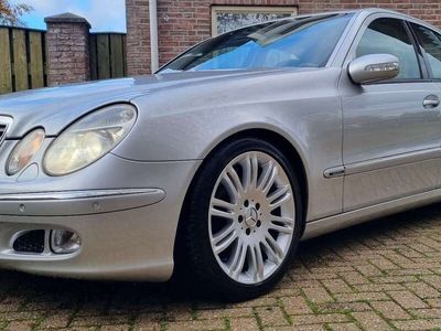 tweedehands Mercedes E200 K. Elegance