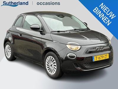 Zwart Occasion 2023 Fiat 500e Urban Hatchback | € 16.950 (Goede deal)