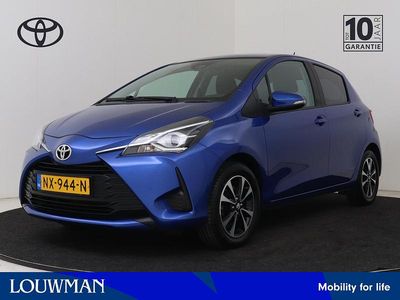 Blauw metallic Occasion 2017 Toyota Yaris Hatchback | € 14.450 (Eerlijke prijs)