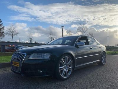 tweedehands Audi S8 5.2 V10 * APK * NAP * SCHUIFDAKDAK * B&O *